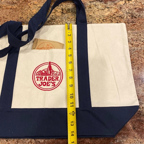 Trader Joe's ‘Canvas Tote Bag’, Cream+Navy w/ Red Logo, Outside Pockets, NWTags - Picture 3 of 9